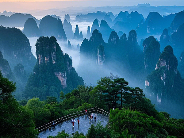 張家界旅游淡季攻略：超值體驗(yàn)，性?xún)r(jià)比超高！